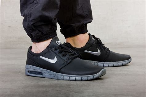 nike stefan janoski max schwarz|where to buy Nike janoski.